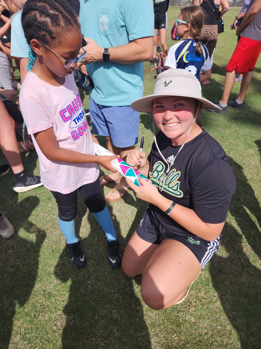 USFSoftball's tweet photo. https://t.co/4tvHrNtWKj