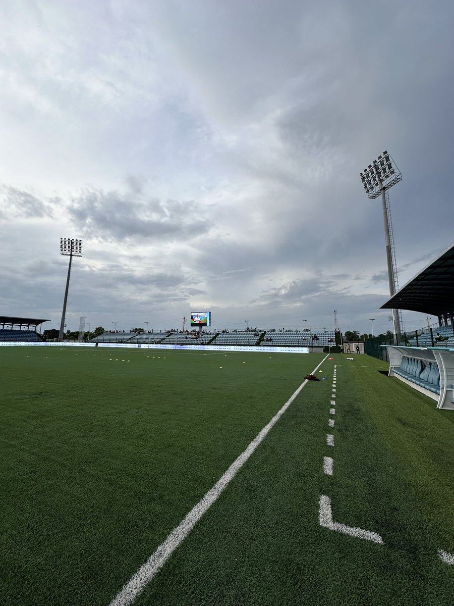 ronaldsesay's tweet photo. I'm presently at the @southernarena in Bo City, where I'm about to 📸 capture scenes from the momentous Charity Shield match featuring Sierra Leone Premier League Champions, @BoRangersFC, and the Runners-up, @mightyblackpool. 

#SierraLeoneFootball #SLPL #SLFA #Salonex https://t.co/lw2dkhlkoq