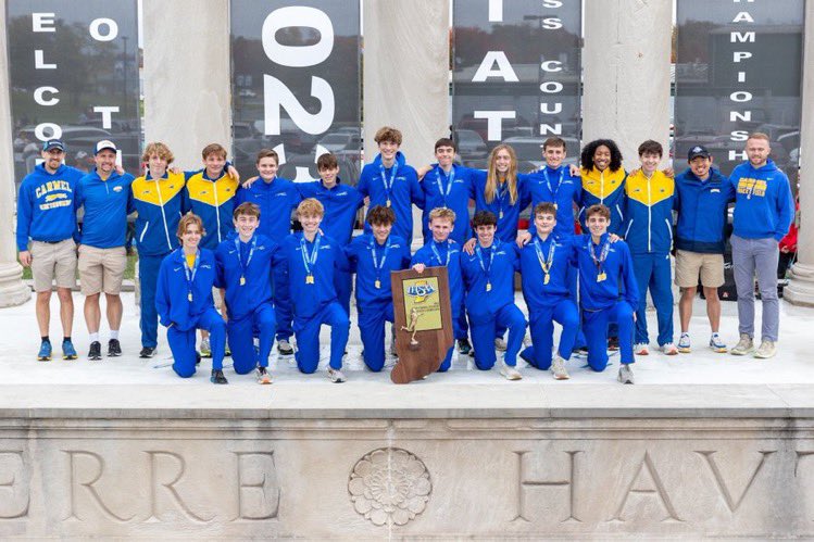 BOYS CROSS COUNTRY WINS BACK TO BACK STATE CHAMPIONSHIPS!
