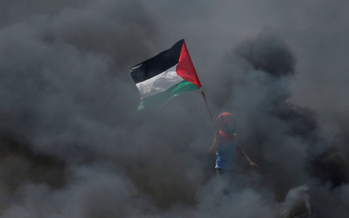 qalbasswad's tweet photo. « Et ne pense point qu'Allah soit inattentif à ce que font les injustes.
Il leur accordera un délai jusqu'au jour où leurs regards se figeront. »

— Sourate 14 ; Verset 42 https://t.co/2wJyuAzCvD
