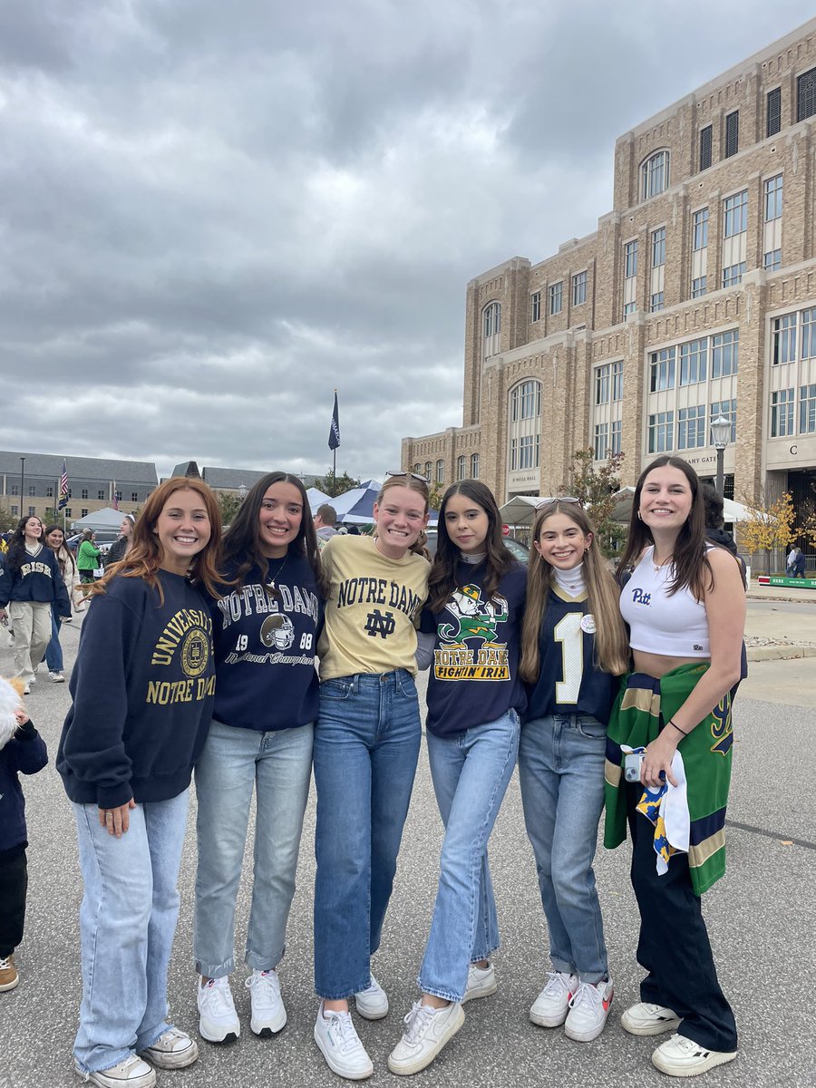 DGS Girls Distance tweet media