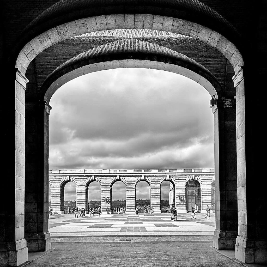 Ixio's tweet photo. .
.
.
.
#StreetphotographersCommunity #streetphotography #ourstreets #streetshared #streetartphotography #lensculturestreets #myfeatureshoot #photoobserve #somewheremagazine #streetselect #fromstreetwithlove #lensculture #streetsgrammer #streetphotographer #streetphotogra… https://t.co/JD8sgjTa2O