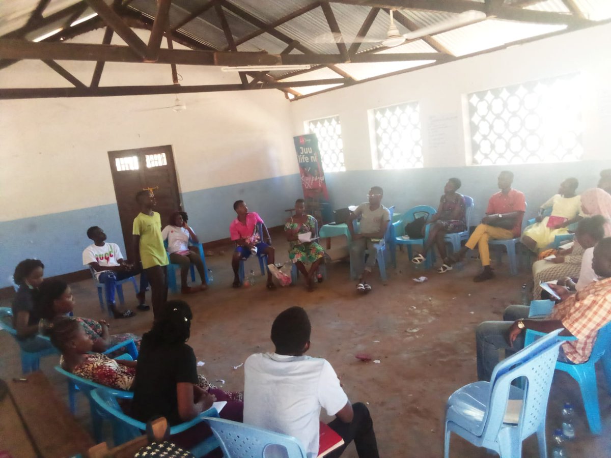 WejaCBO's tweet photo. #LifeYangu 
Yesterday we completed a 5 days training on peer education by @DSWKenya, a training that  empowers individuals to take control of their own learning, fostering a sense of responsibility  in health matters #Kujipanga juu  life niyangu https://t.co/vGzNoVem5P