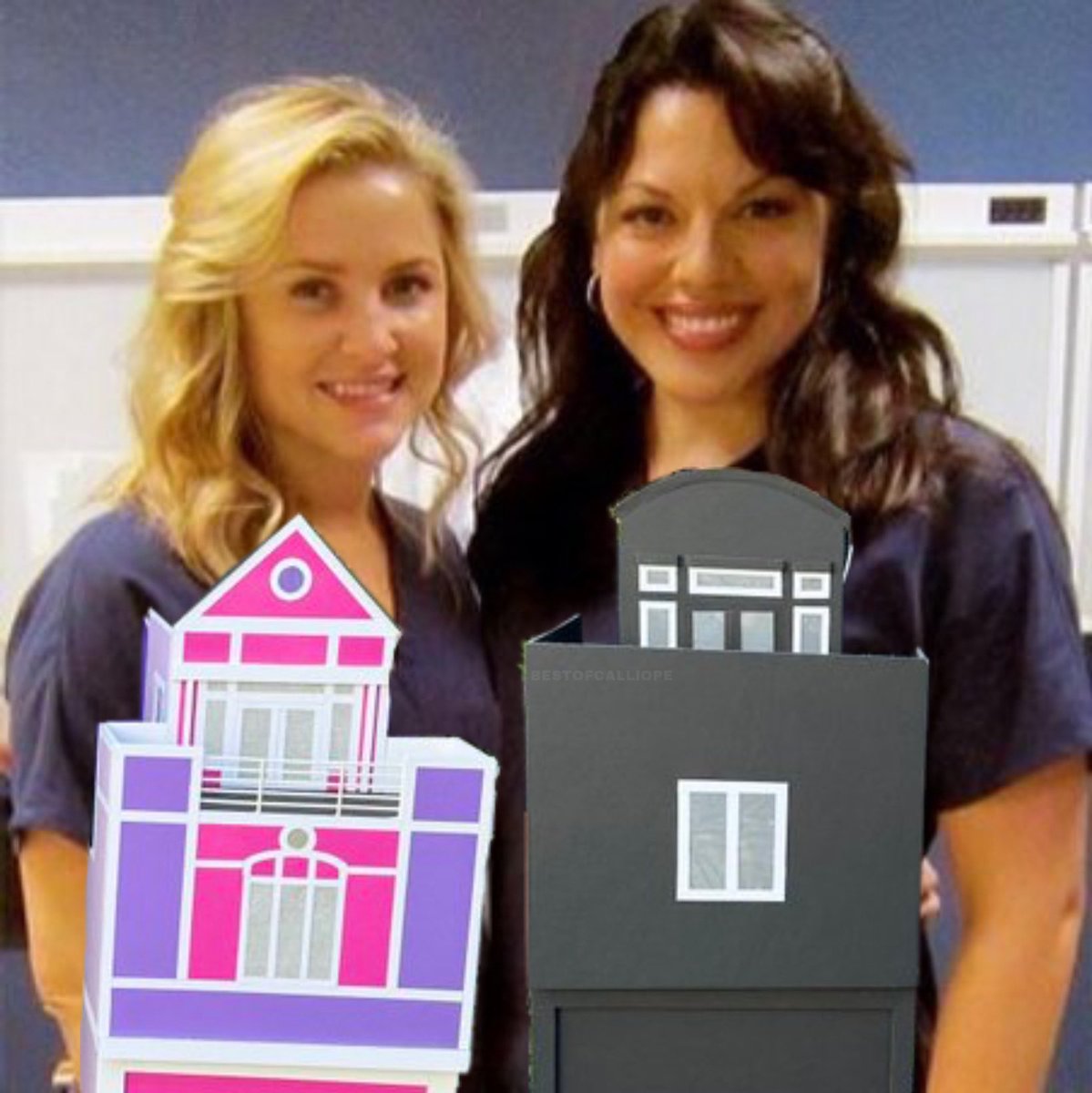 bestofcaIIiope's tweet photo. halloween couple’s costumes idea! (calzona version) https://t.co/Pqno6W7Nvd