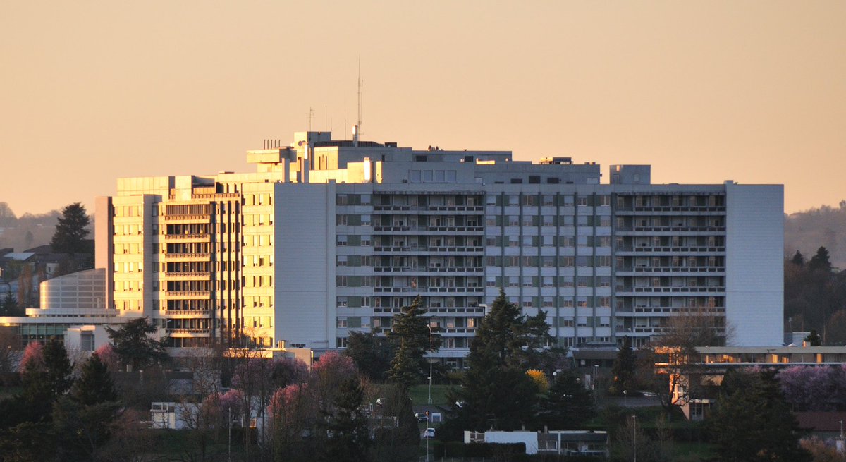 Suite à l’incendie survenu cette nuit au sein du <a href="/CHULimoges/">CHU de Limoges</a>, le maire <a href="/ERLOMBERTIE/">Emile Roger Lombertie</a> s’associe à la peine des familles, à l’émoi des patients et souhaite un bon rétablissement aux victimes. Il tient à féliciter et à remercier chaleureusement les personnels soignants ainsi que les