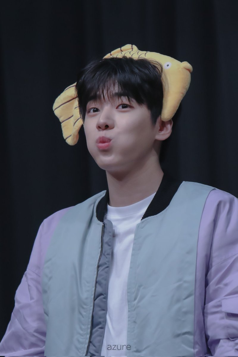 azure_jc's tweet photo. [HQ] 231028 위드뮤 대면팬싸
🐡 볼따구 잡아머겅

#재찬 #JAECHAN #DKZ재찬 https://t.co/81C5ZyIpEB