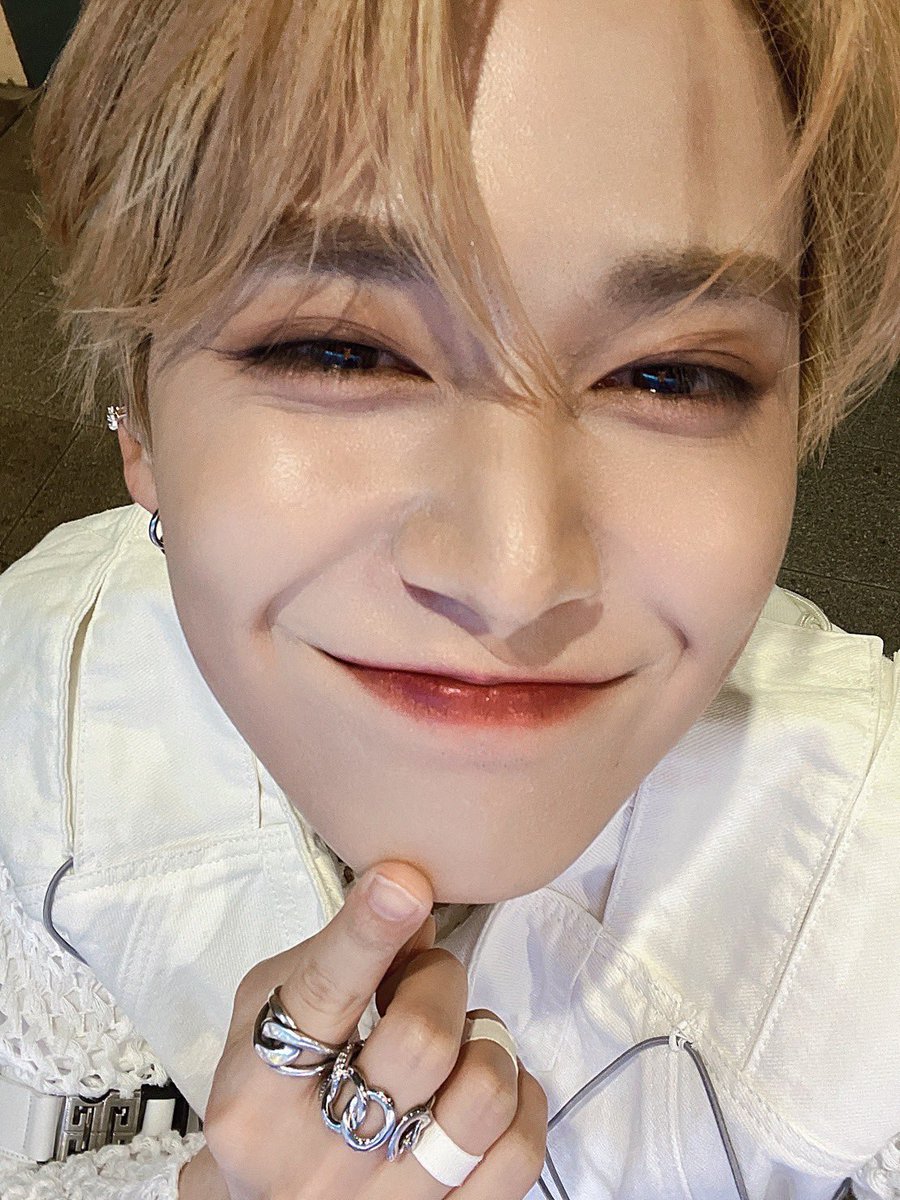 白岩瑠姫] ビジュ良くてごめんね #JO1 #SHIROIWARUKI