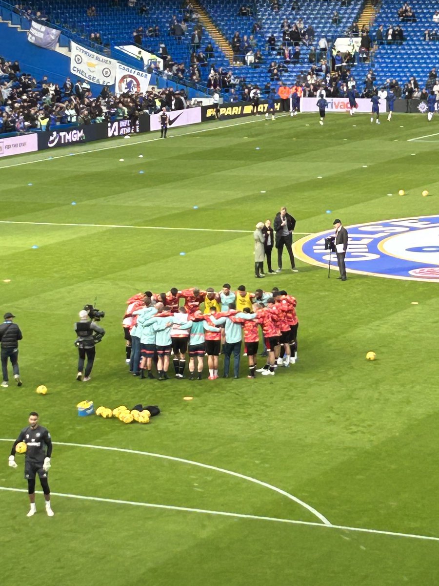 DanPowell1976's tweet photo. Another Chelsea away day, another win. 
🐝🐝⚽️⚽️ https://t.co/QD37YWt8oP