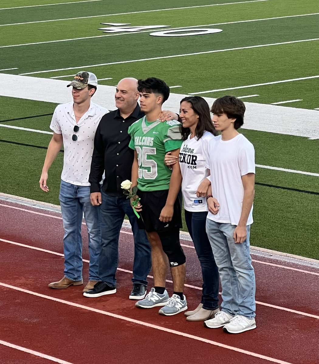 Senior Night! 💚#25 🏈 Love you Corb!