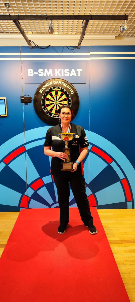 SDLDartsliitto's tweet photo. Dartsin B-SM mestaruuskilpailut ovat käynnissä Vantaalla. Tasoitusparien mestaruuteen heittivät upeasti Juniorit Joni Ålenius ja Onni Pennanen. Naisten B-501 mestaruuteen heitti tänään iltapäivällä Ritva  Pentikäinen,  Kokonaistulokset ja seuranta: https://t.co/D7mCfGMcAN https://t.co/ohAnrynFIm