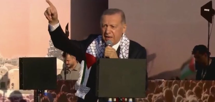 Cumhurbaşkanı Erdoğan:

'Libya'da, Karabağ'da neysek bilesiniz ki Ortadoğu'da da oyuz'
'Bir gece ansızın gelebiliriz'