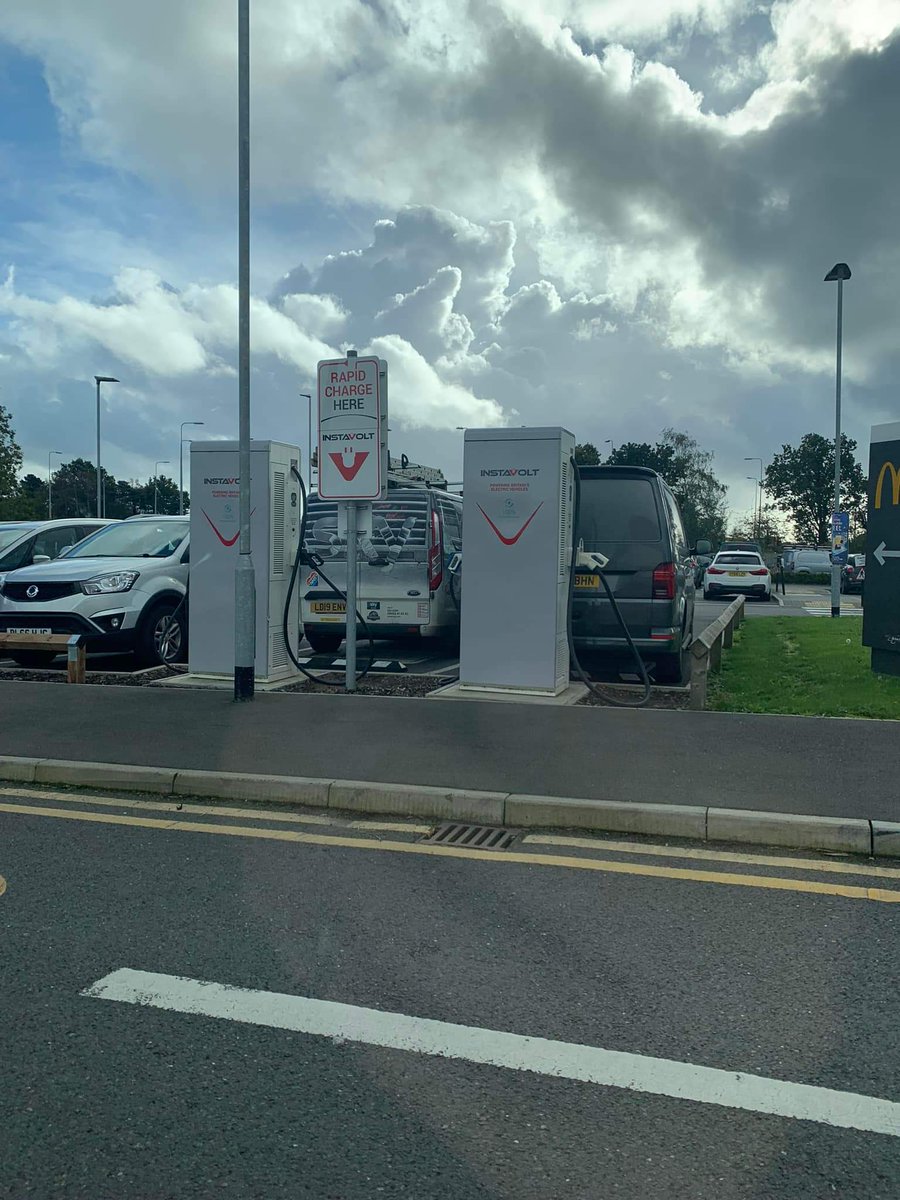 RubberSweat's tweet photo. @SkyHelpTeam Please tell your engineer of this Diesel van not to block access to EV chargers at McDonalds, Hinckley! https://t.co/YBR3i9kZru