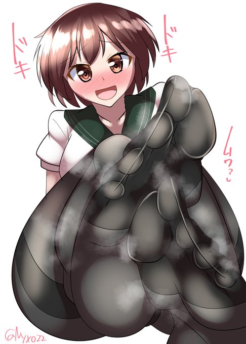 「…すごい蒸れてるにゃしぃ…睦月の足裏、いっぱい嗅ぐがよいぞ…///」  
ムレムレ黒タイツ睦月ちゃん(ˇωˇ)連続1331日目   
#艦これ版真剣お絵描き60分一本勝負_20231028 
#艦これ版深夜の真剣お絵描き60分一本勝負 
#めび環んどろ #10000日チャレンジ 