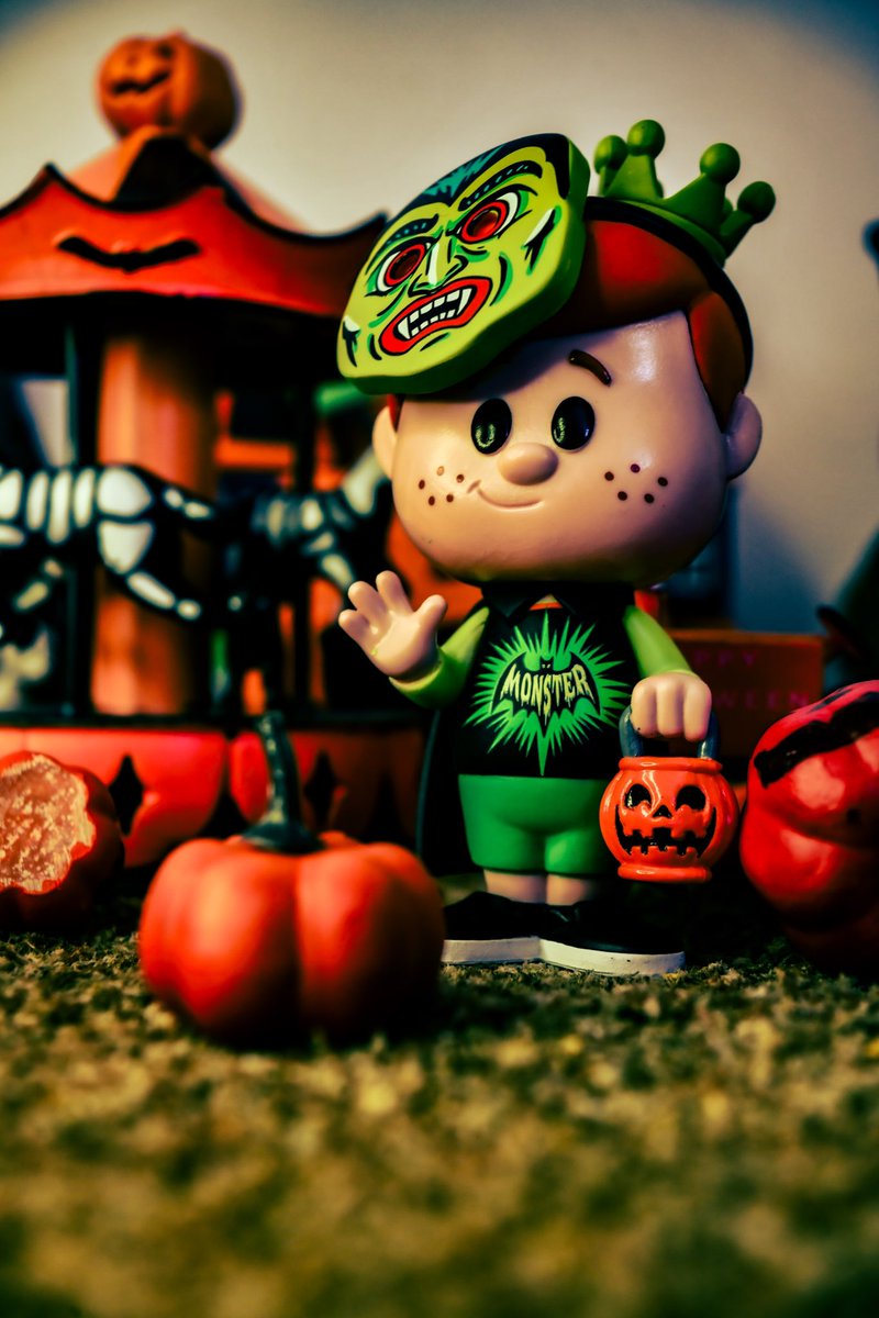 iamzach_attack's tweet image. Happy @OriginalFunko #funkosodasaturday !

Got the costumes all set for the trip to the pumpkin patch…

#funko #funkosoda #funkofamily #spookyseason #autumnvibes #happyhalloween #fotw #myfunkostory