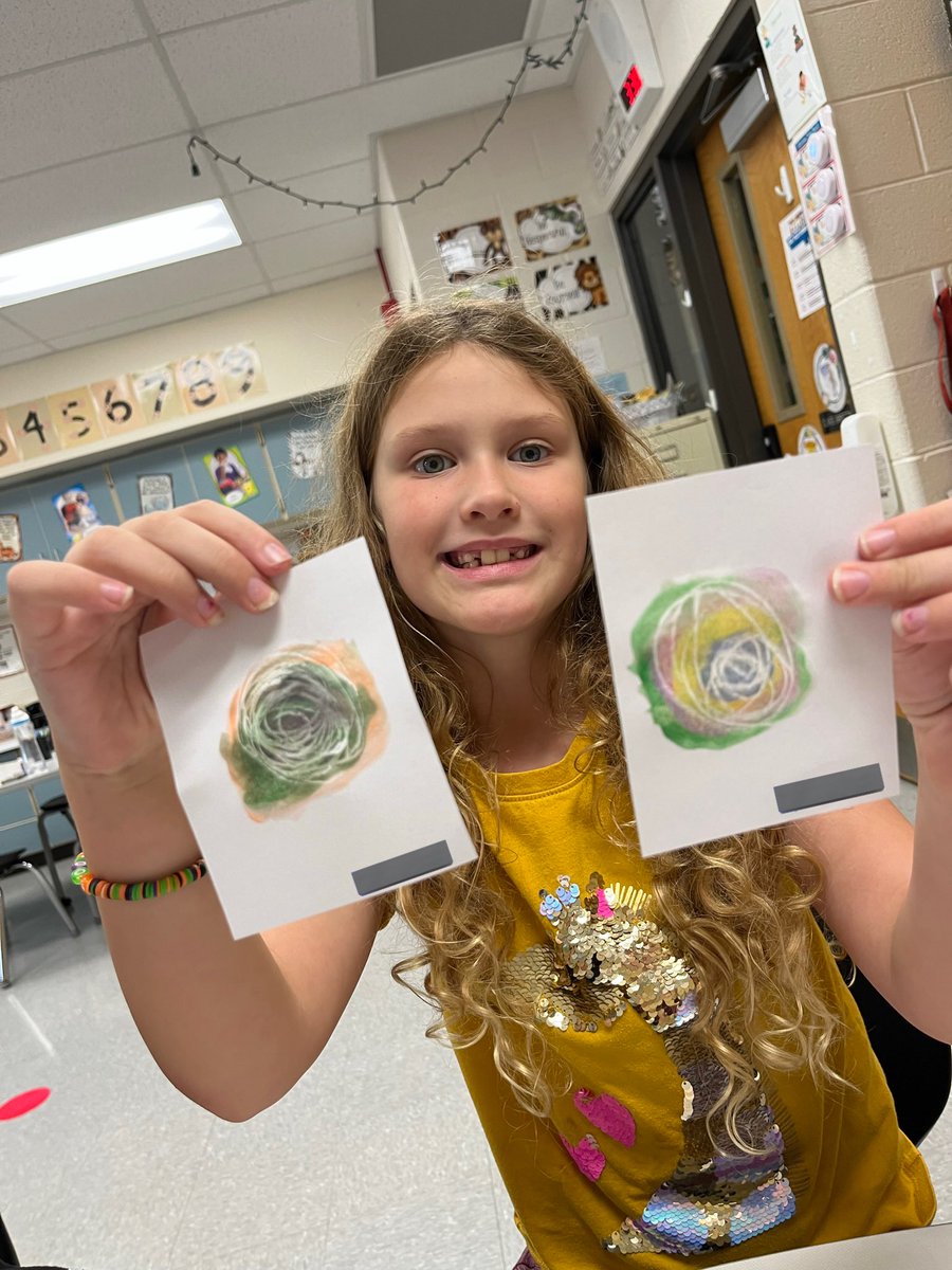 Ss helped “Invisible Scribble” feel included &amp; valued by helping him and boosting his confidence that he is not alone! Instead, they work together to make a beautiful work of art! #OakFlatProud #BSSDProud