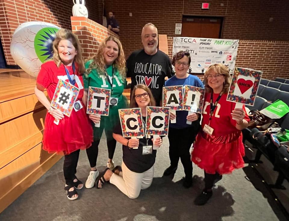 Vote for your SHCS teachers by clicking the like 👍 !
#gerrybrooks
#tccacostume #tcca2023 #tcca13th #TechOrTreat @TCCAConf