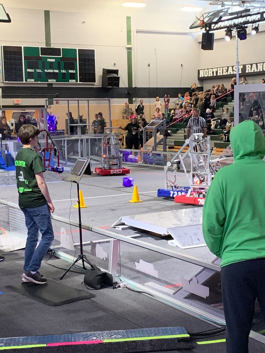 NortheastRange's tweet photo. 1/2 Friday’s competition went off without a hitch at Northeast Range School.  The NER Iron Mosquitoes are robot #5653 and had a very successful first round.  
Teams came from all over Minnesota including Alexandria, Thief River Falls, Bemidji, Frazee, and Bigfork among others. https://t.co/OuyQkNUZMm