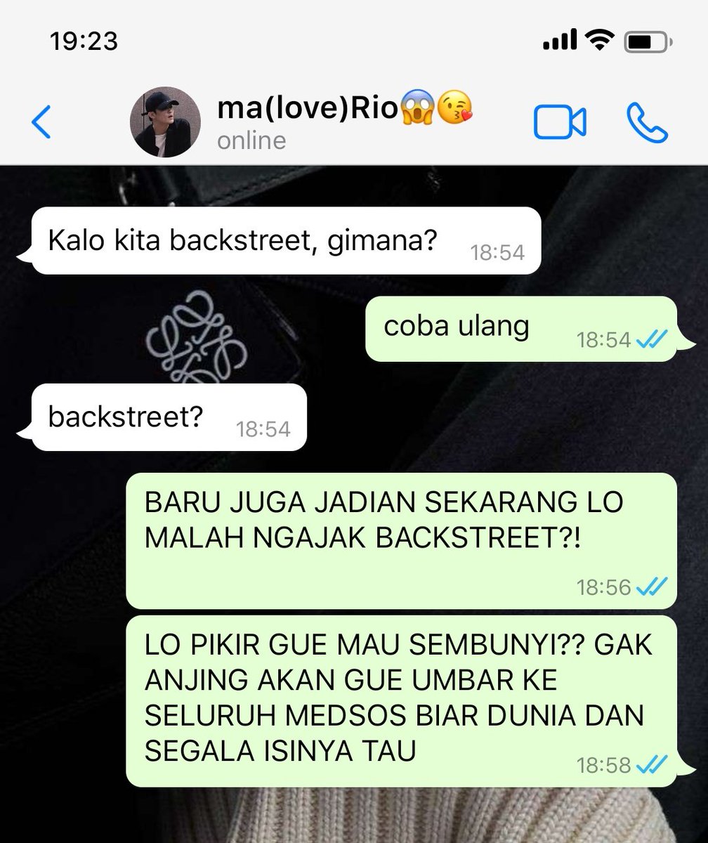 thepiscesy's tweet photo. — backstreet?
#MarioAbel another story,

mark lee ; few tweet au
by thepiscesy https://t.co/7SNNoRuKI4