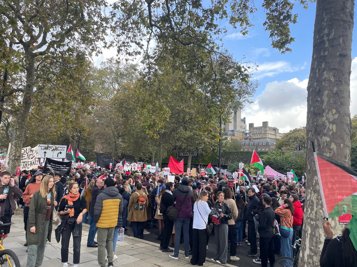 LauraAMcAlpine's tweet image. Proud to stand in solidarity with #Palestine #CeasefireNOW