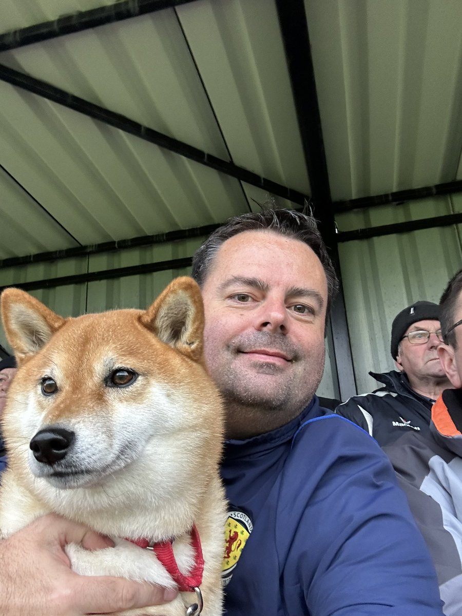 Graeme Shinnie tweet media