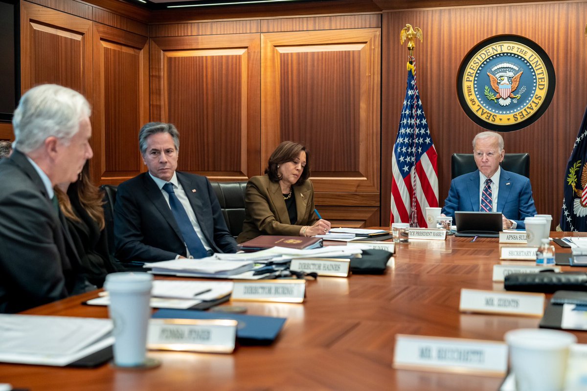 allenanalysis's tweet image. Have you considered the significance of President Biden's recent invocation of the War Powers Act?
U.S. President Joe Biden notified Congress about new military maneuvers in Eastern Syria on Iranian-backed militias, following 15+ attacks on U.S. personnel resulting in one…