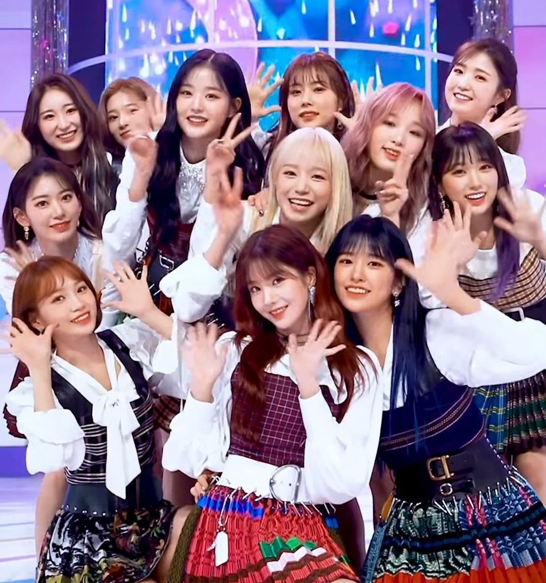 izone_WY_0831's tweet photo. #EYE5_ON_IZONE
#영원히_지지않을_아이즈원의_5주년
내 인생에 기적처럼 나타나서 5년째 내 삶에 빛이자 내 세상인 아이즈원 데뷔 5주년 진심으로 축하해 우리 열두별들은 각자의 우주에서 너무 밝게 빛나고 있을테니 위즈원은 여전히 사랑 가득한 마음으로 곁에 있을게 많이 사랑해 정말 보고싶어 https://t.co/IMrMPVRiqT