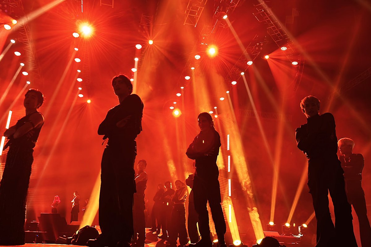 SB19Official's tweet image. 🔹ONE ZONE [SB19 HALF A DECADE CELEBRATION] FANMEET

Maraming salamat, A&apos;TIN! It was indeed memorable celebrating our Half a Decade milestone with you! We hope that everyone enjoyed the night! 

#SB19 #ONEZONE #SB19ONEZONE