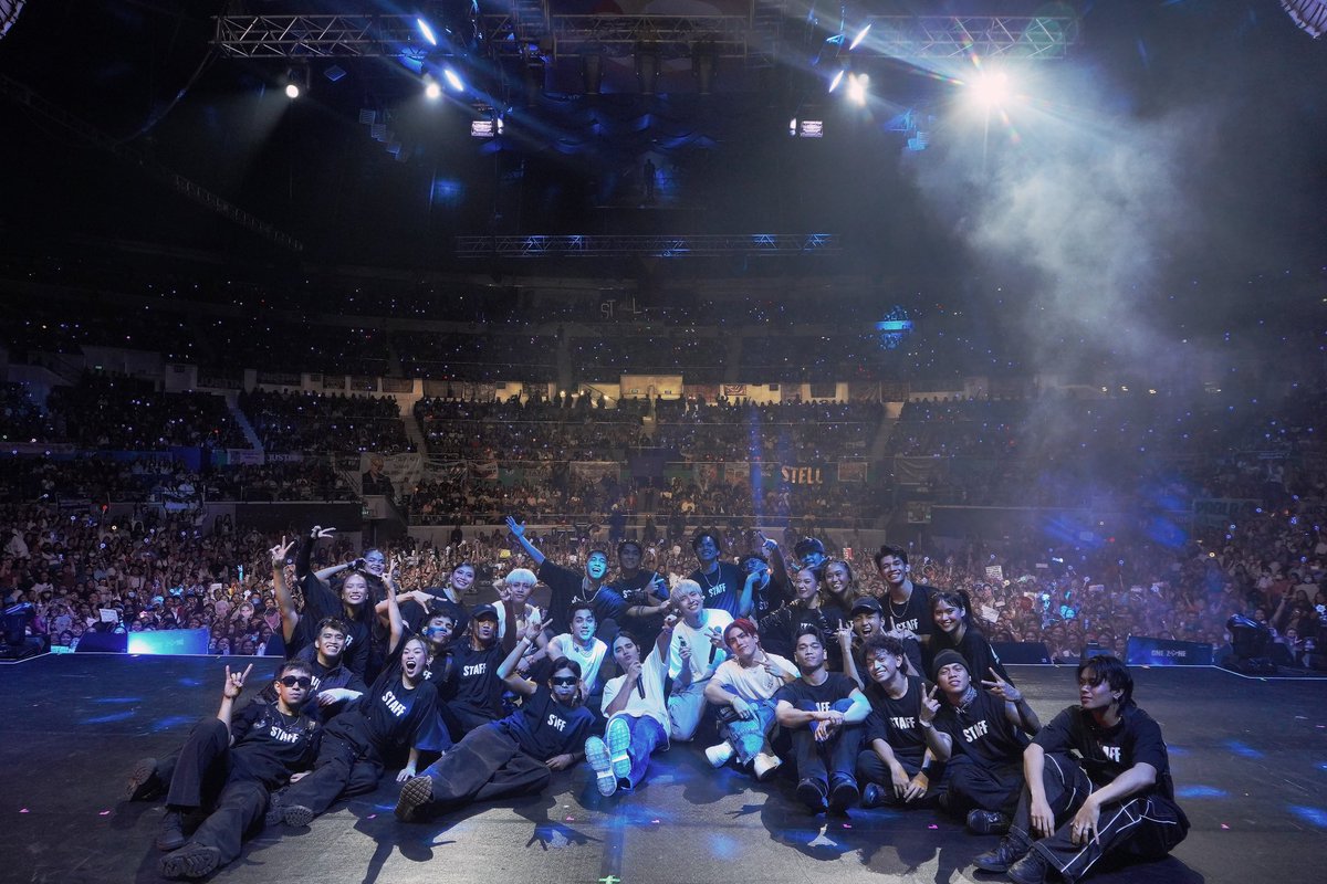 SB19Official's tweet image. 🔹ONE ZONE [SB19 HALF A DECADE CELEBRATION] FANMEET

Maraming salamat, A&apos;TIN! It was indeed memorable celebrating our Half a Decade milestone with you! We hope that everyone enjoyed the night! 

#SB19 #ONEZONE #SB19ONEZONE