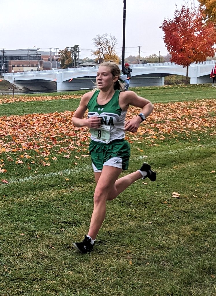 D3 Girls Reg XC from Troy. Top 3 teams &amp; indiv in top 12 to STATE. Congrats to 1st WLS, 2nd Loramie &amp; 3rd Madeira. Anna's 2022 state champ Paige Steinke is champ in 18:50! Also advancing is Botkins Alaina Mann &amp; Brittany Arnold. Last spot goes Meredith Barga of Versailles!