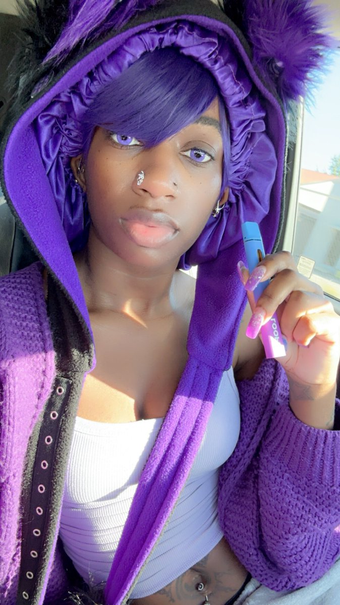JazziexBooppg's tweet photo. On my way home to Charleston SC no stream til Tuesday… join the Purple Princess at the Purple Palace high on life game giveaway
@KDTGAMINGLLC
#streamergirl #twitch #purple #anime #manga #giveaway #steamkey #steam #breakfas #BlackGirlMagic #charleston https://t.co/9IR5bUzjfi
