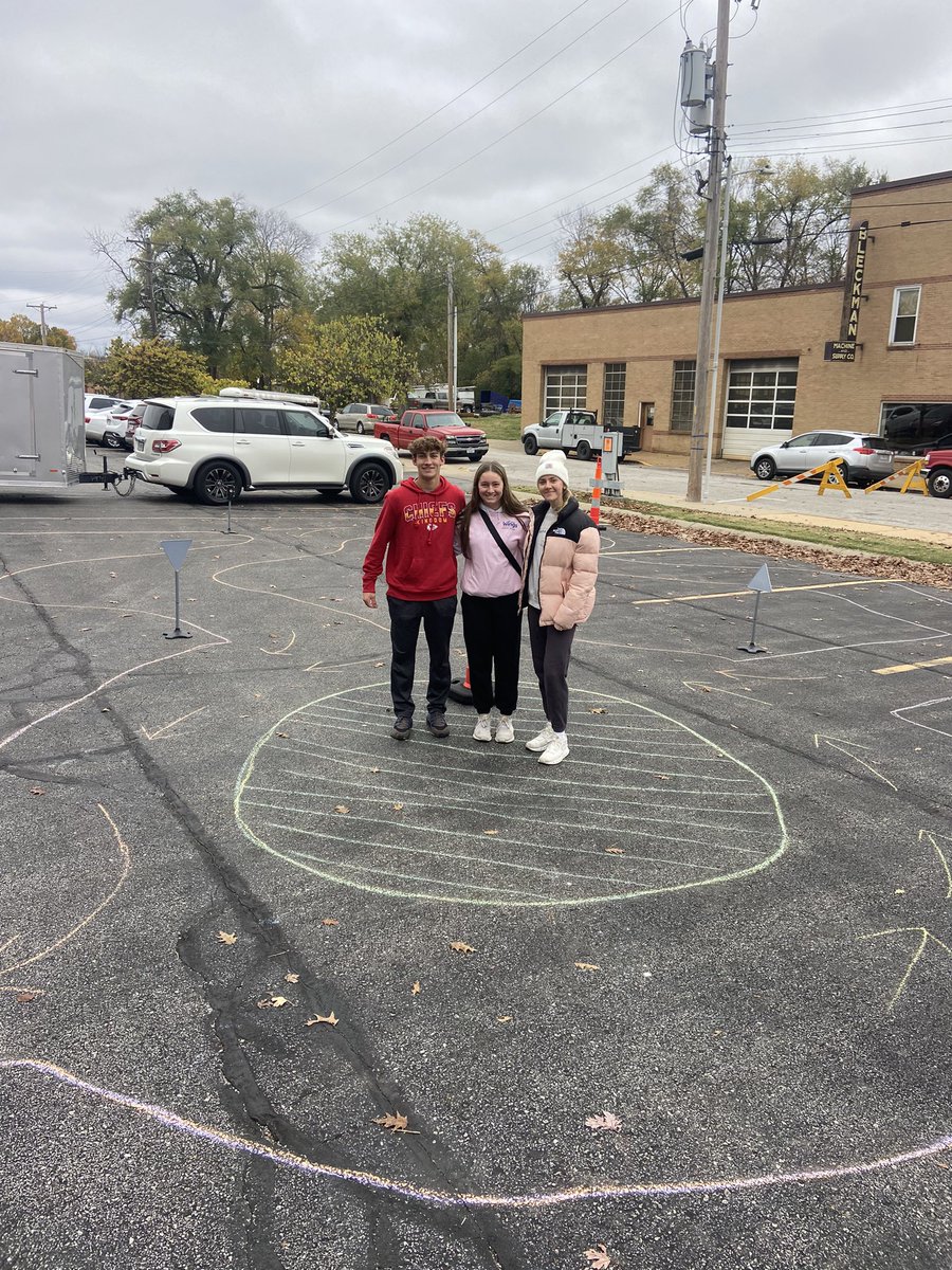 jrwingsboard's tweet photo. Jr. Wings Members helped set up Safety Town this morning at Pumpkin Palooza! https://t.co/xnuodyaPgq