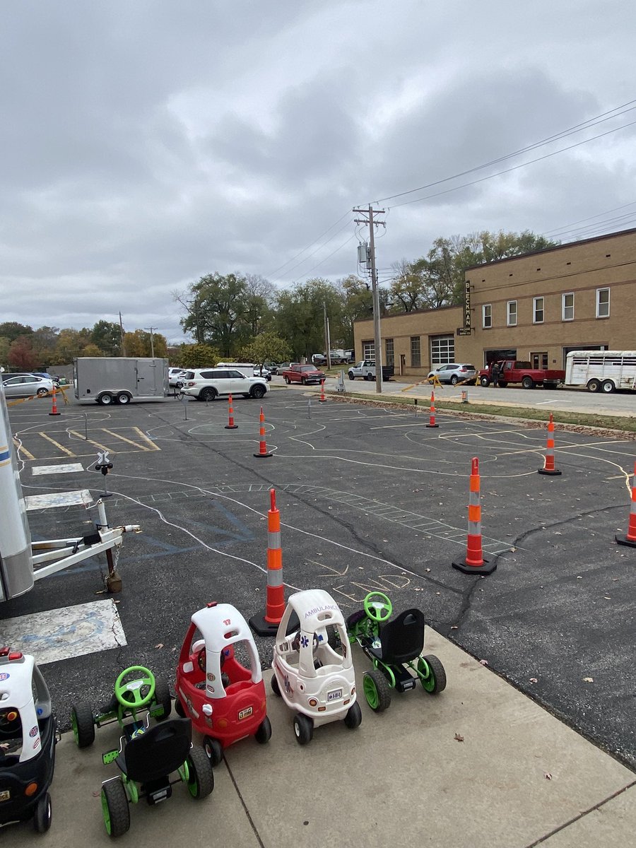Jr. Wings Members helped set up Safety Town this morning at Pumpkin Palooza!