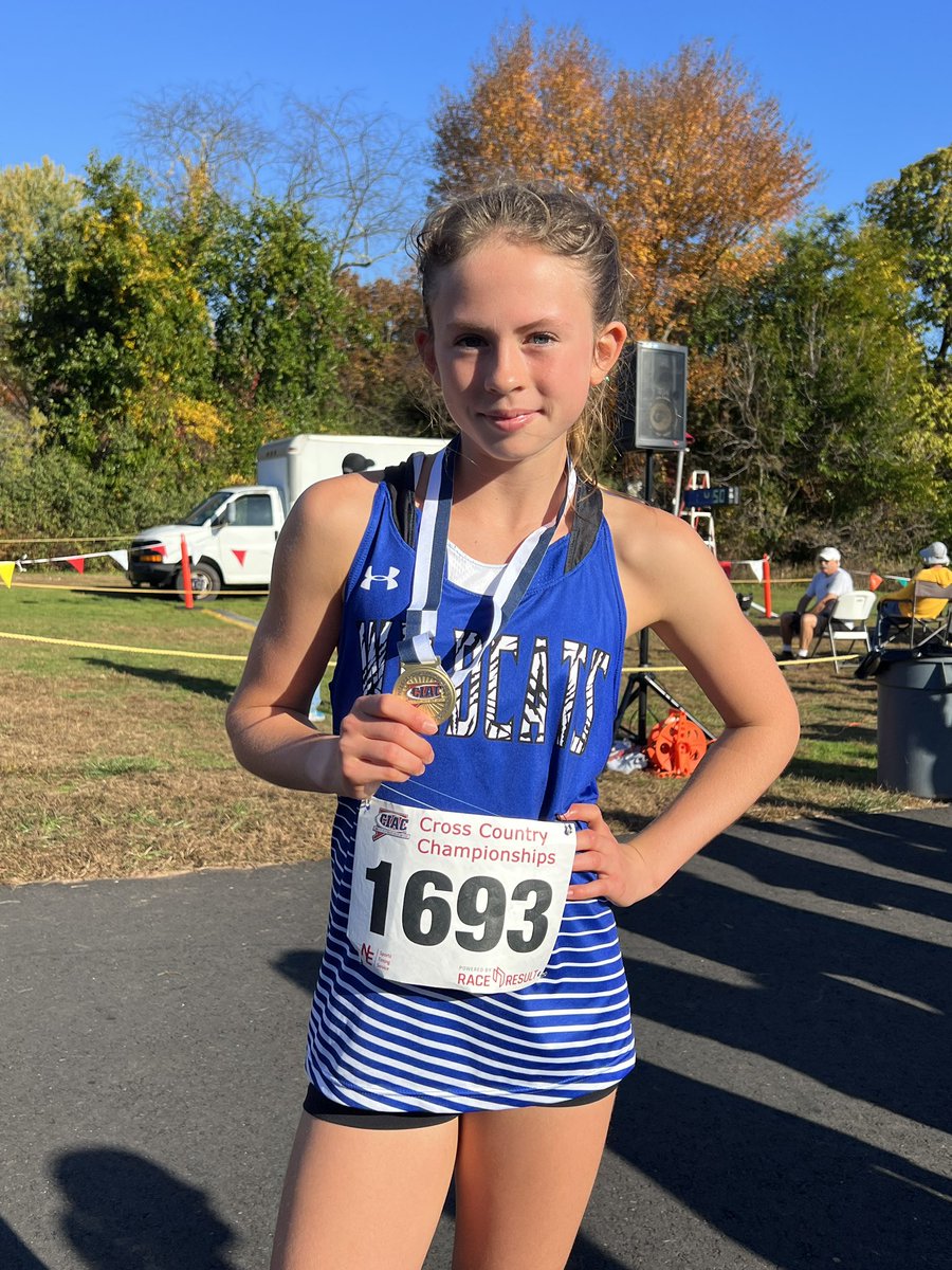 HilheckAD's tweet image. Congratulations Chase!!! Class S State Champion with a time of 19:40!!! 🐾 🥇 💙 #WildcatPride @ciacsports @TheDayCTsports @GameTimeCT @LymeLine @_SLC_Athletics