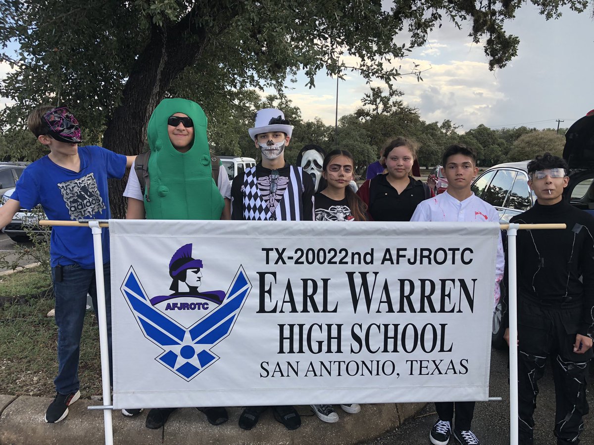 warrenafjrotc's tweet image. It was a busy Friday for the cadets of TX-20022; finished up supporting Warren’s Trunk-or-Treat. Always a great time having fun with theses kids!!! Thankfully the rain held off. #AFJROTC #TeamWarren @melg2005 @NISDWarren