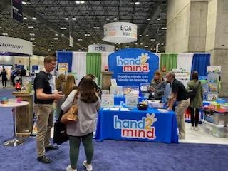 bodnerK2's tweet photo. Had a GREAT group of educators from all over the country attend my session in Kansas City Friday morning at NSTA. Thanks @hand2mind for the door prizes! @NSTA #KCNSTA https://t.co/JJGslkxsEb
