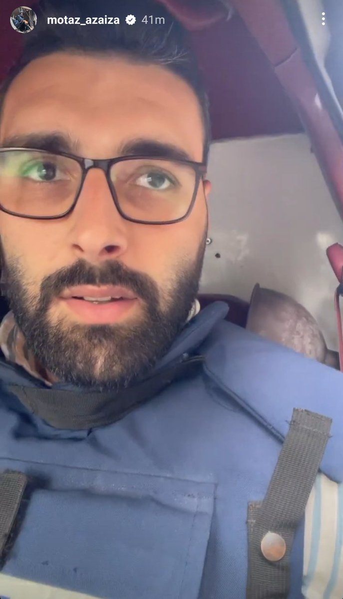 MnarMuh's tweet photo. Motaz Azaiza is alive and posted on his Instagram stories a bit ago, but it sounds like he won't be able to upload more. He lost contact with his family. Israel is dropping leaflets telling Palestinians to move South as they will continue bombing. https://t.co/yKfk9Q2uqy