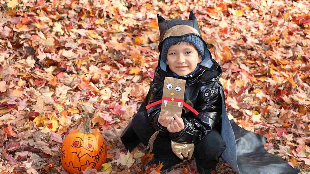 Halloween🎃 at Black Creek Pioneer Village🦇| Toronto, Canada youtu.be/_5U8lcsWzBs #BlackCreek #Halloween #Toronto