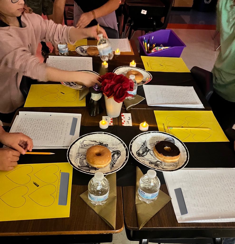 Our publishing party was a hit. We definitely have a classroom full of blossoming writers🌸📝 #NISDWriters <a href="/NISDBraunStat/">Braun Station Elem.</a> <a href="/Keviabell5/">Kevia Bel</a>
