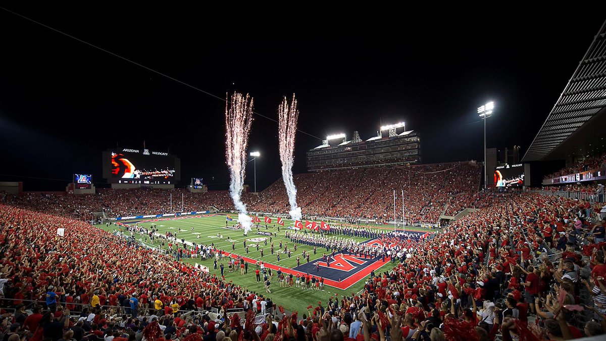 I’ll be in Tucson today at <a href="/ArizonaFBall/">Arizona Football</a> <a href="/Coach_KC84/">Kevin Cummings</a> <a href="/brennanpcarroll/">Brennan Carroll</a> <a href="/CoachOmura/">Josh Omura</a> <a href="/Ballhawk__8/">Armond Hawkins JR “Mondo”</a> <a href="/LBPoly_Football/">Long Beach Poly Football 🐇🏈</a>