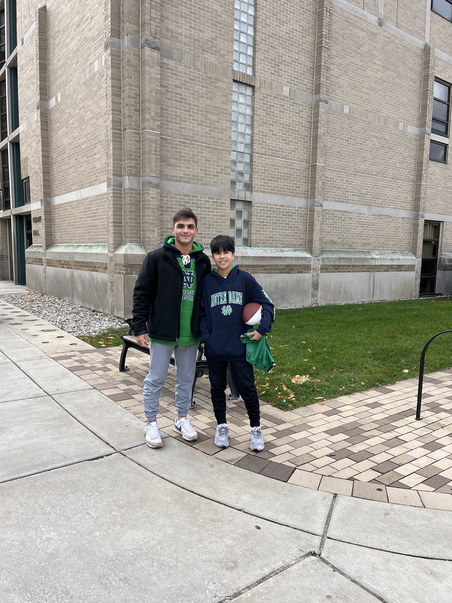 PVSbaseball's tweet photo. Hempfield 12U Riley Swope headed to South Bend this weekend and caught up with PVS ⚾️ @AntMiller05 who is a @NDBaseball infielder. Miller is a proud New Castle alum
Thanks 🙏 Anthony for taking the time to meet with one of our young guns 💪
#PVSnation
#GoIrish https://t.co/Y3UwNS3olg