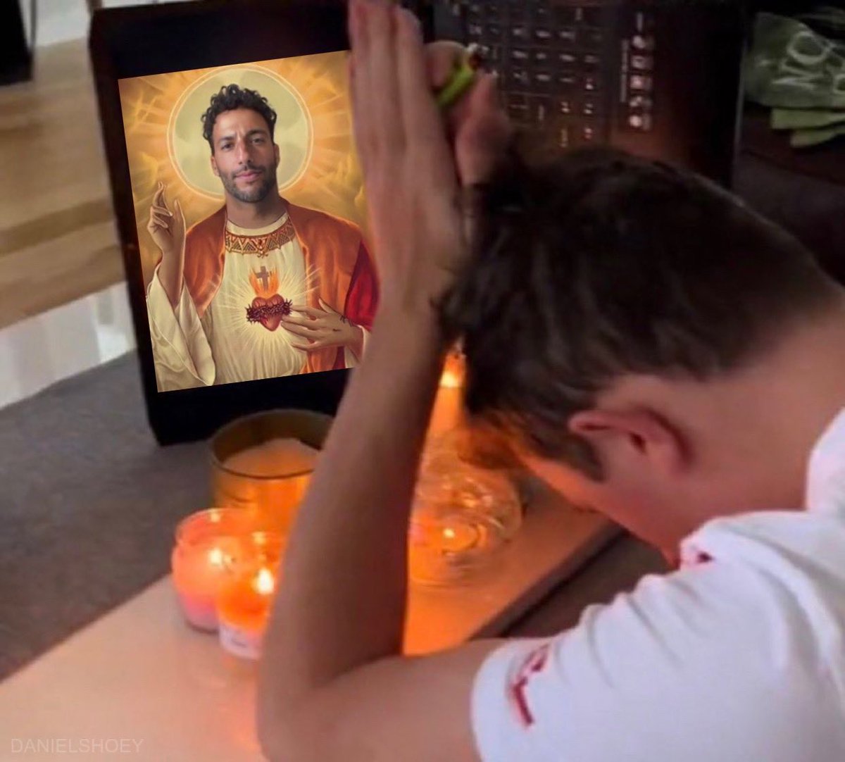 danielshoey's tweet photo. its quali day and we're like this https://t.co/FZPcOD9SZn