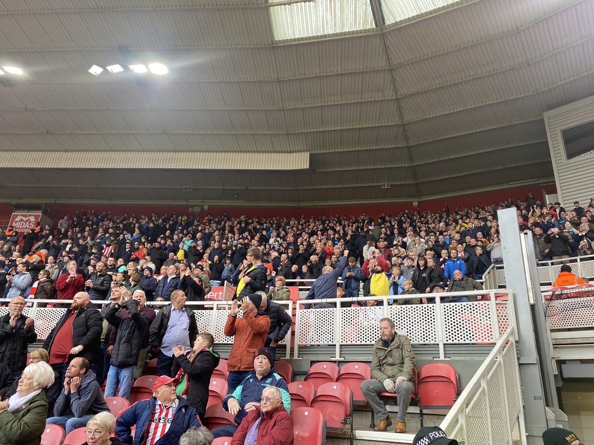 Safe journey home to the 9️⃣9️⃣4️⃣ @stokecity fans who travelled to @Boro today @StokeLoudProud @wizardsofdrivel @oatcakescfc @scfc_community