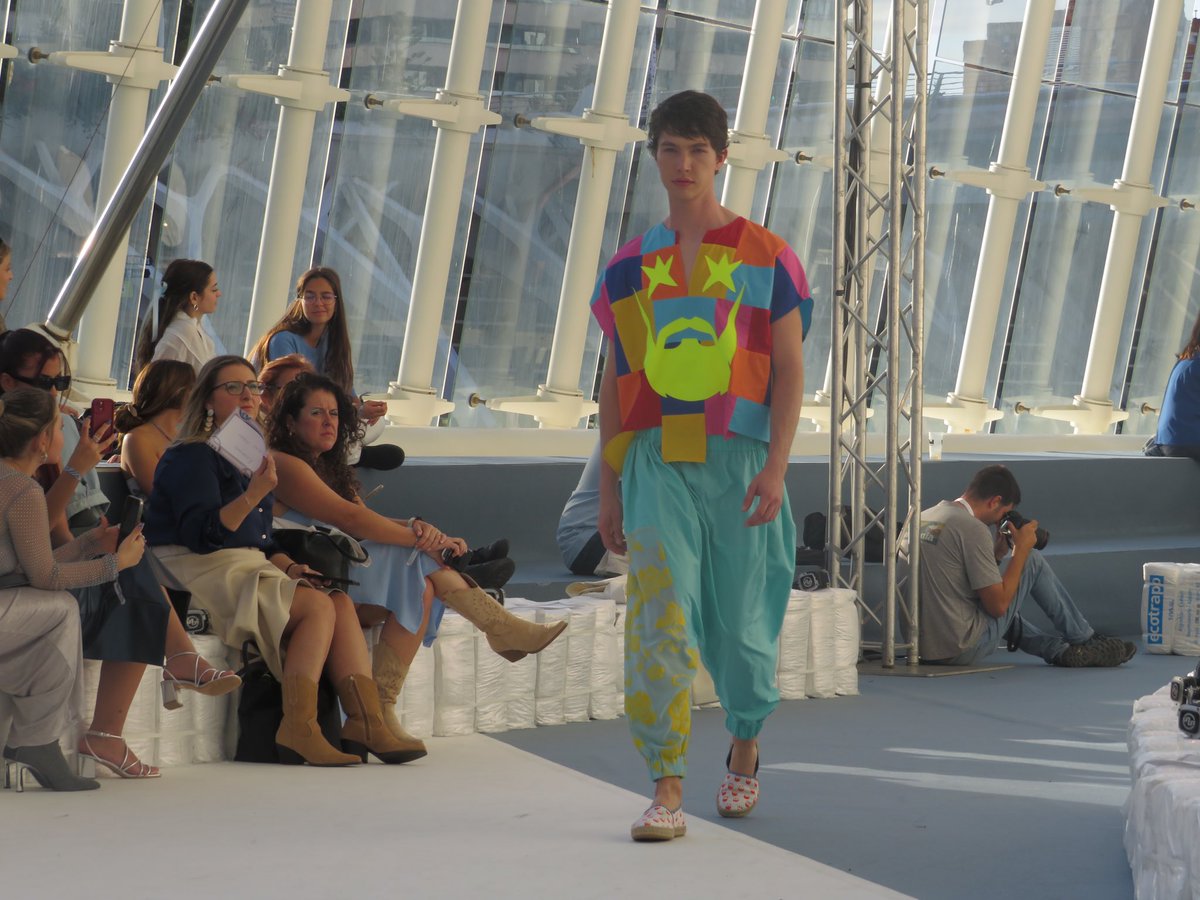 RotativoUCHCEU's tweet photo. No podía faltar la maravillosa Agatha Ruiz de la Prada. Tan icónica como siempre @agathardlp 
@clecff @uchceu 

#clecff
#clecfashionfestival
#valencia https://t.co/WcXSVox0qs