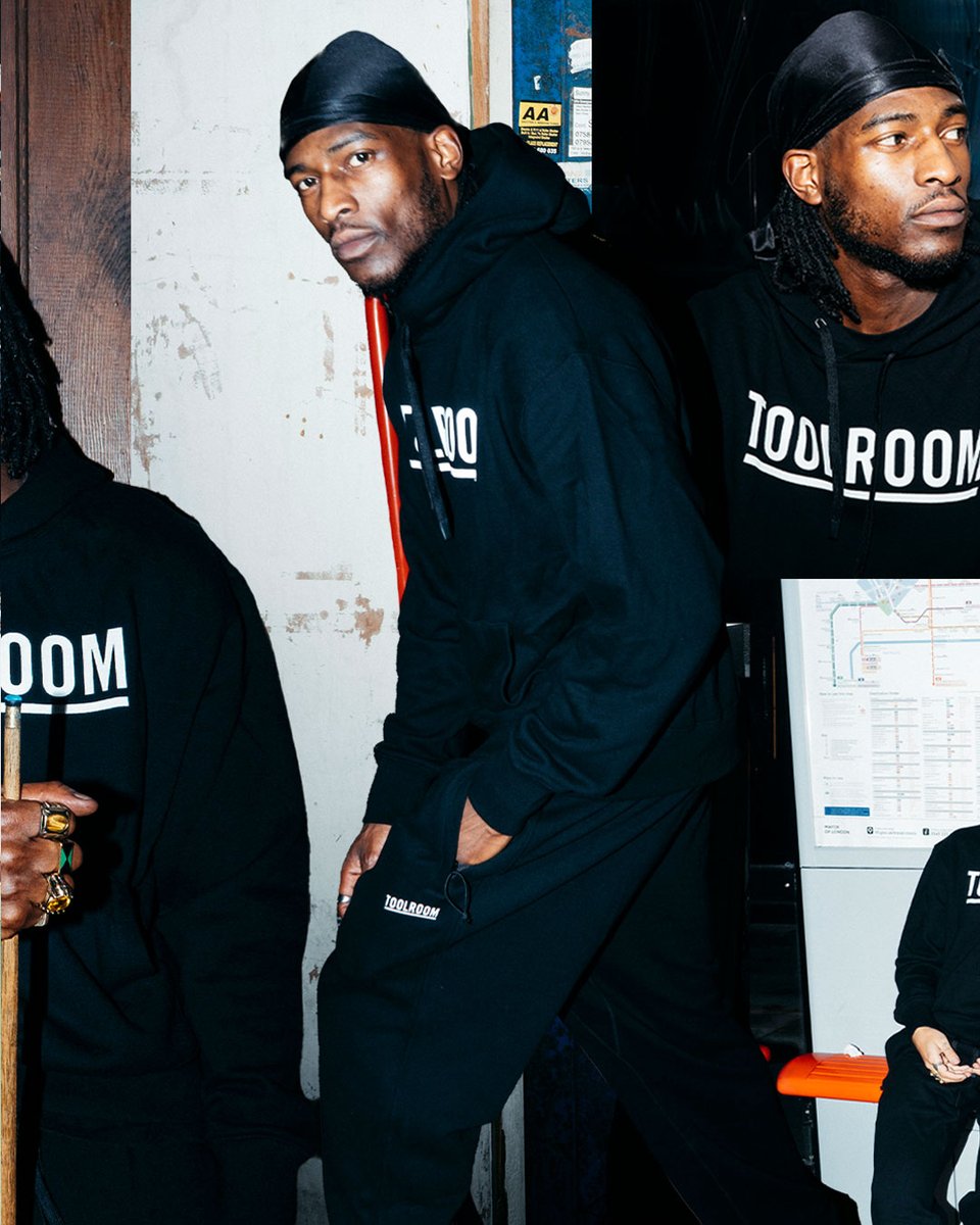 toolroomrecords's tweet image. Represent the movement in our latest attire.  💿

Elevate your threads game with our brand new hoodie and joggers set.

➡️ Toolroom.lnk.to/ClothingWebTT

#WHEREMUSICMATTERS