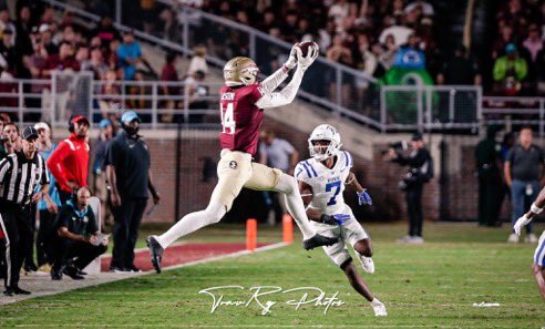 V850404's tweet photo. Time for the #NoleRollCall RT 🍢🍢 https://t.co/rCe0Vw2zgA
