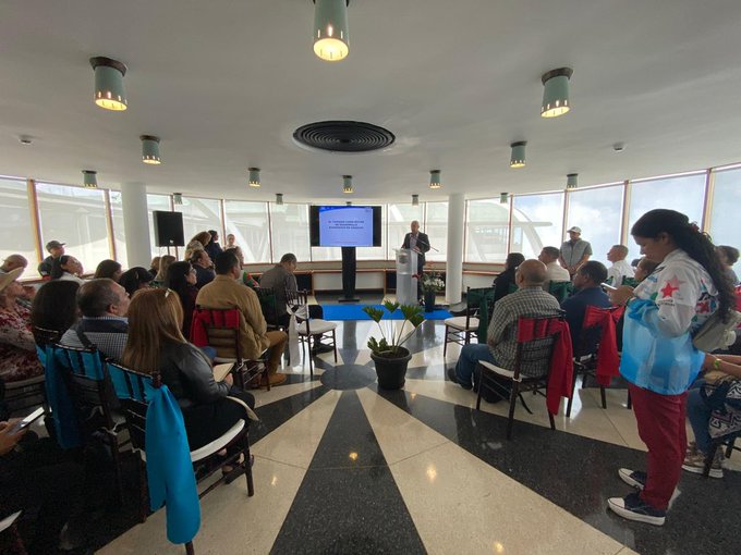 Resaltan potencialidades de la ciudad en la Expo Turismo Caracas 2023
goo.su/w083K

#AmorPorLaPatria