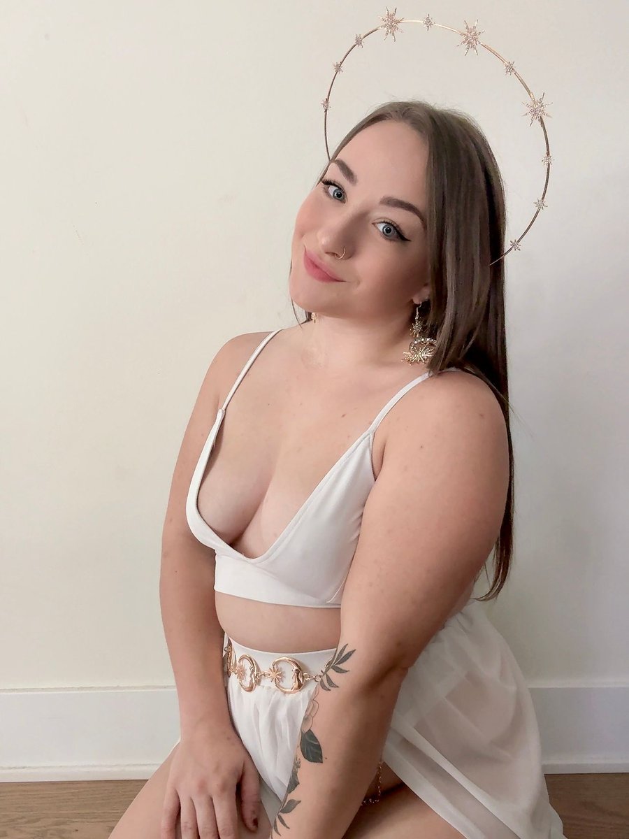 Dani Avery (@thedaniavery)  X