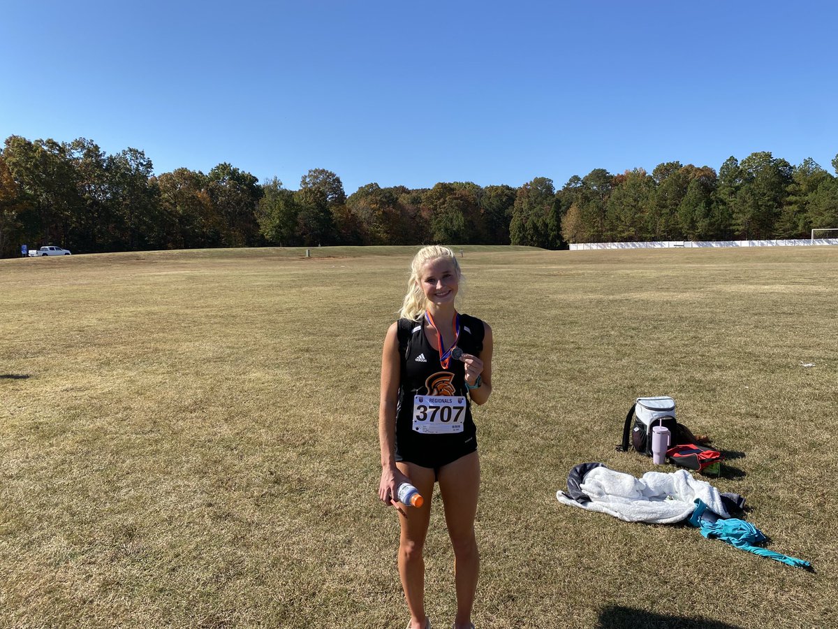 Gatsby Goode finished as the 3A Midwest Regional Runner-Up and qualified for the State Championship meet next weekend!!! Way to go!!!