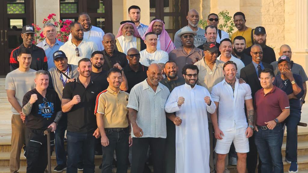 Great afternoon with some boxing legends at @Turki_alalshikh residence. Thank you for the hospitality