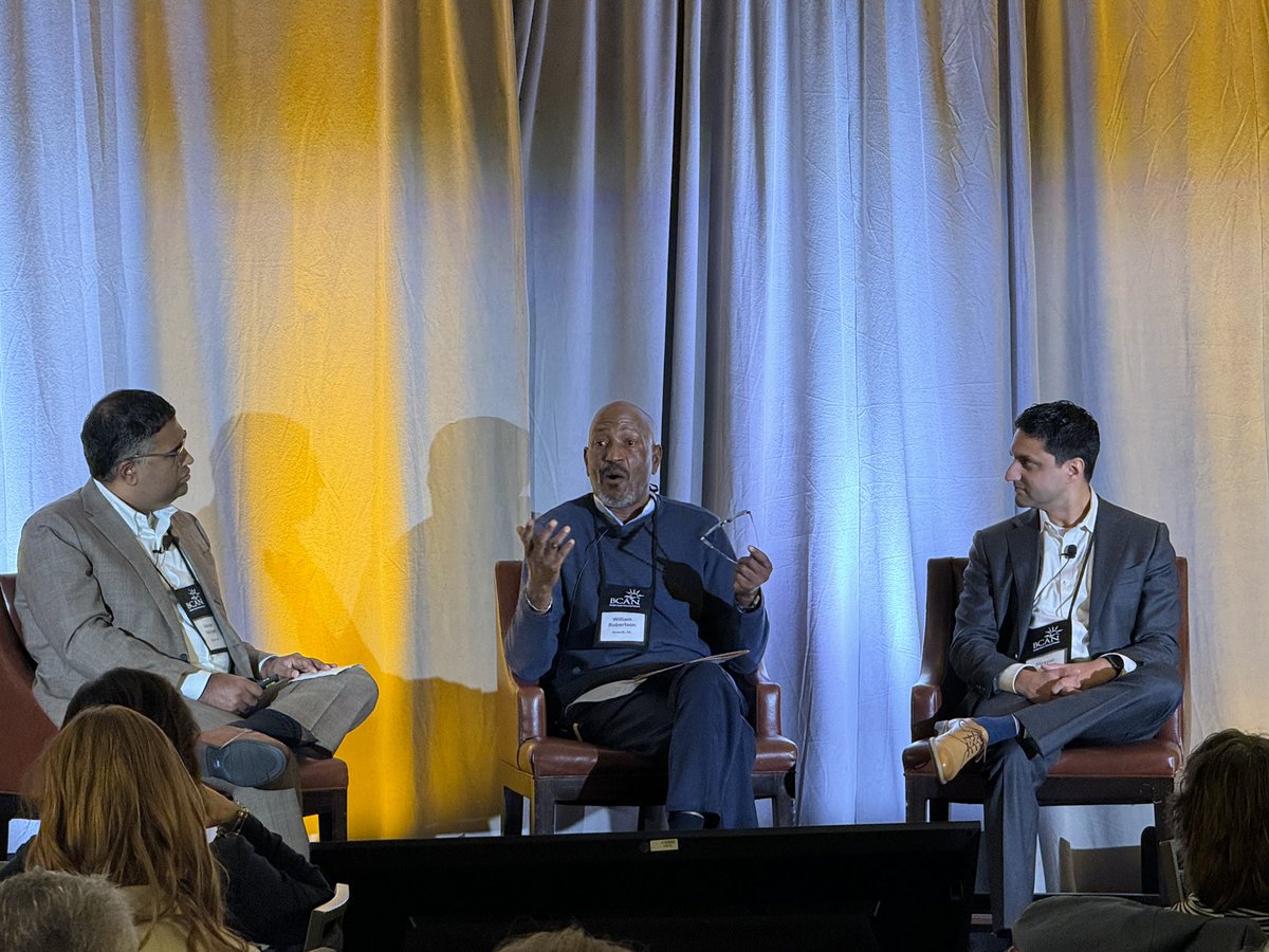 Impactful session where patient advocate Bill Robertson shared tips on managing disruptions and anxiety from bladder cancer. Moderated by @VikramNarayan @ssjoshimd BCAN facilitates platforms for patients and caregivers! #BCAN #FallSummit2023